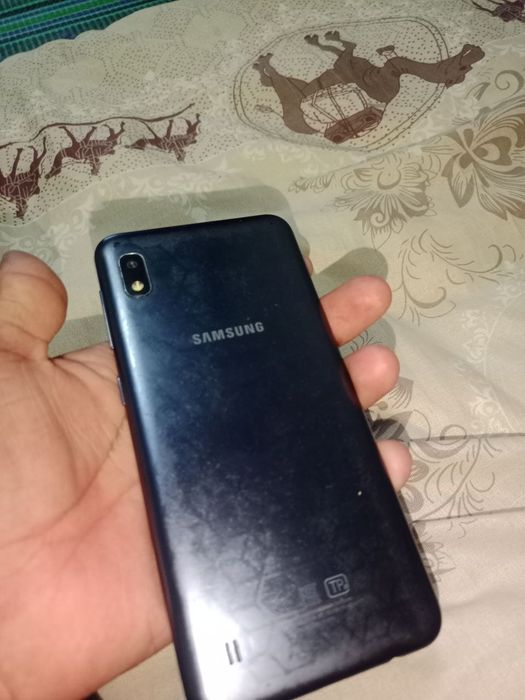 Samsung  A10 kelishamiz