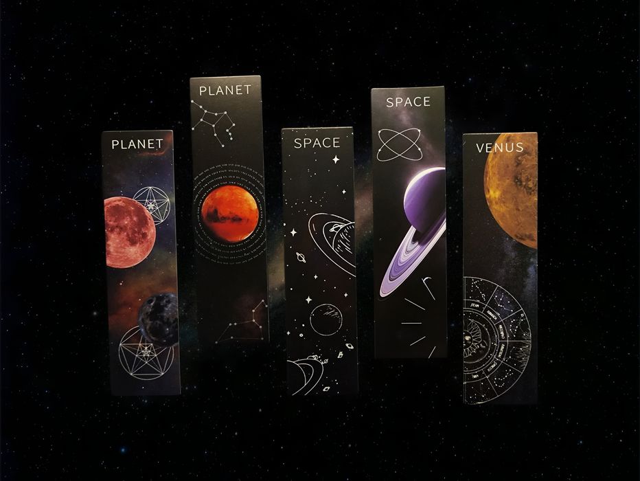 Xatcho'plar kitob uchun (koinot tasvirlari)