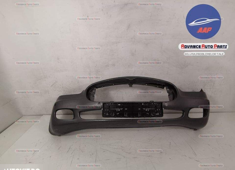 Предна броня със сензори - оригинална, в добро състояние. Мазерати Куа