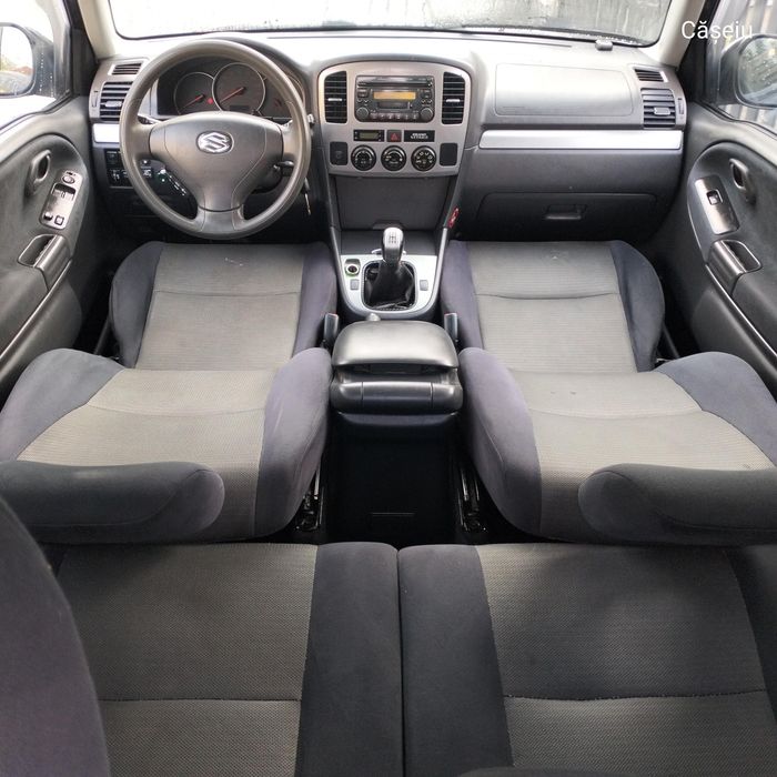 Suzuki Grand Vitara  2005