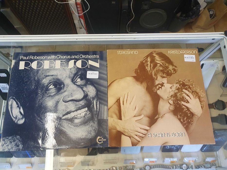 Грамофонни плочи По 25лв./бр. В отлично състояние. Lionel Richie, Elv