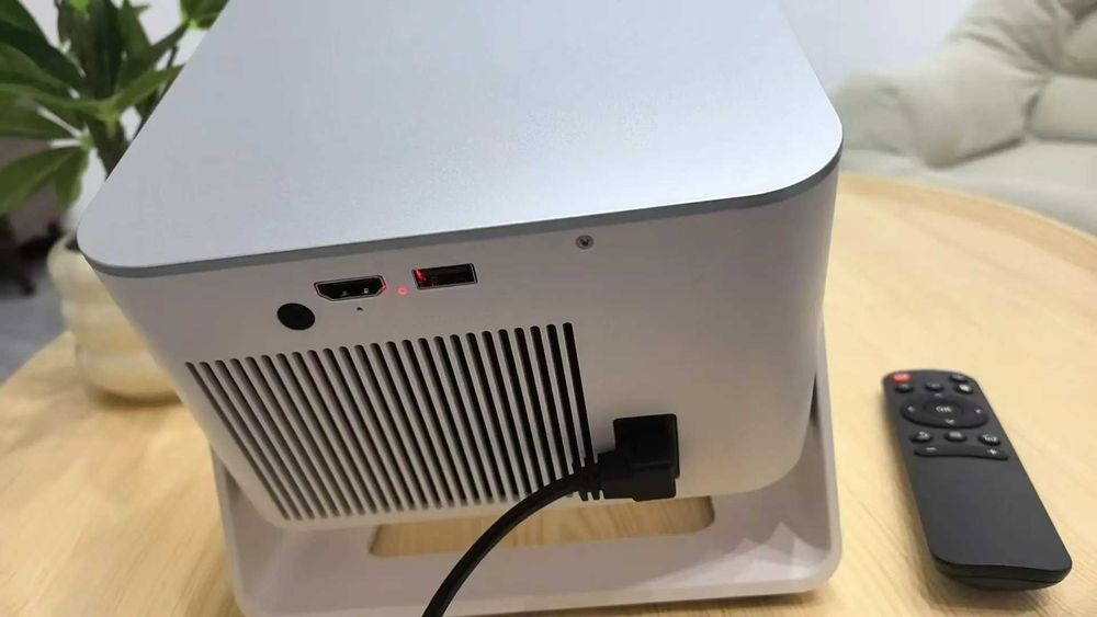 Magcubic HY350 Max — 8K смарт проектор