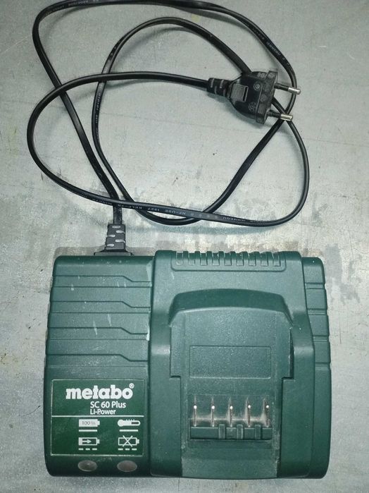 Зарядно Метабо SC 60Plus