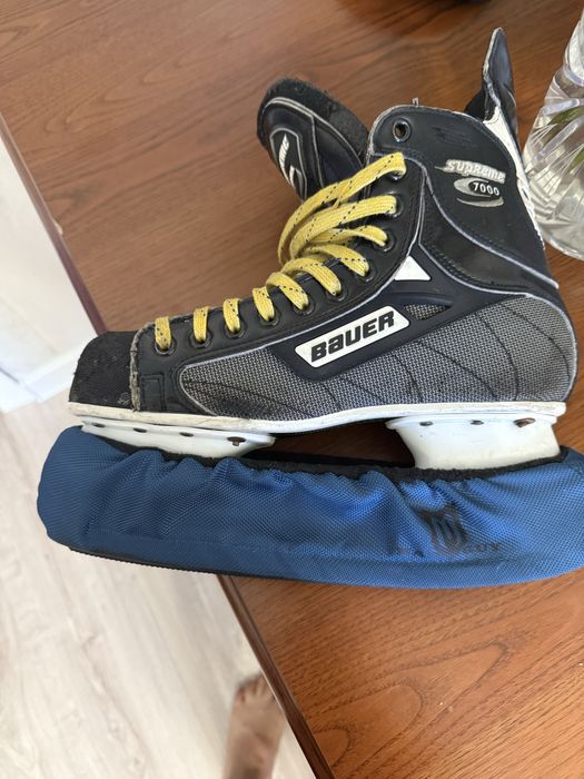 Коньки хоккейные проф Bauer