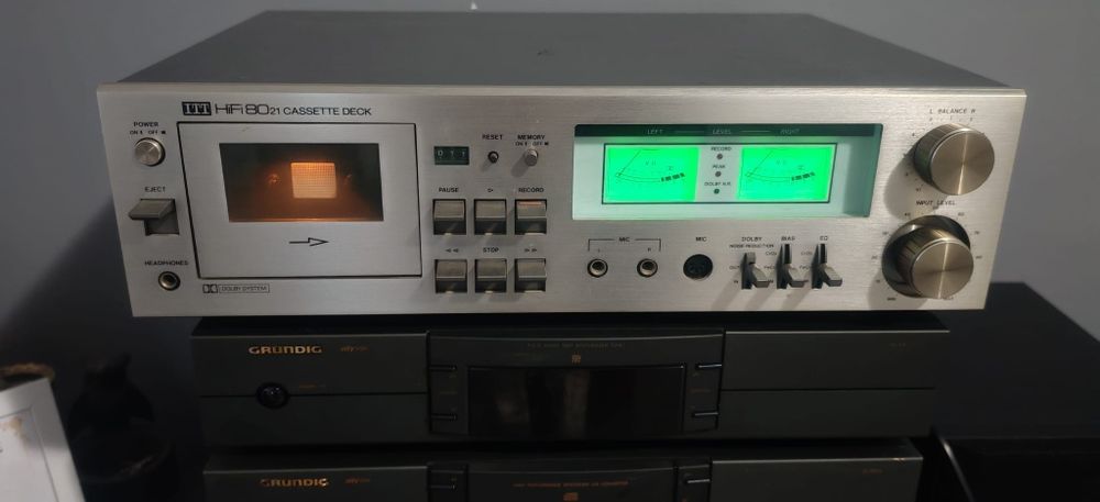 Deck ITT hi-fi 8021