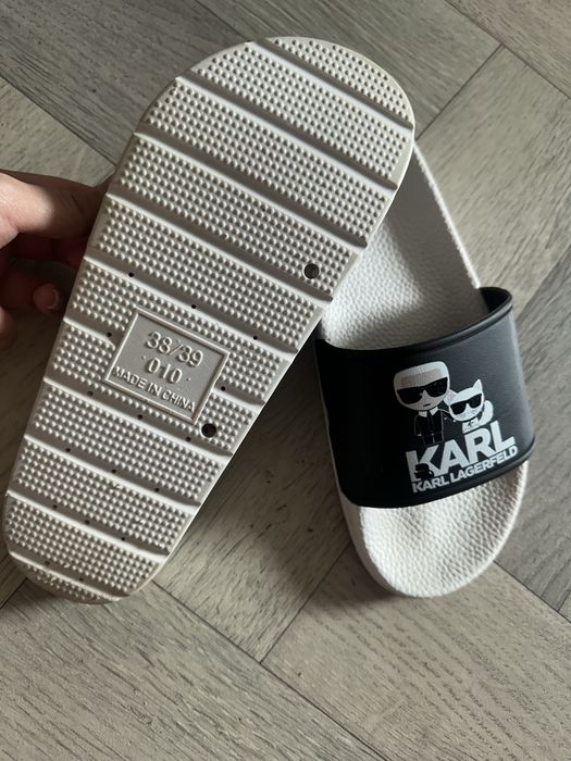 Шлепки Karl Lagerfeld