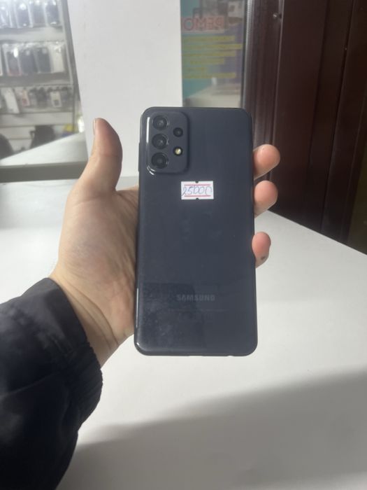 Продается телефоны 15000