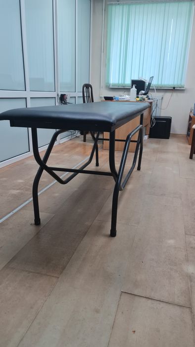 Кушетка медицинская