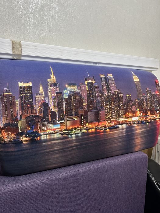 Диван цвет фиолетовый