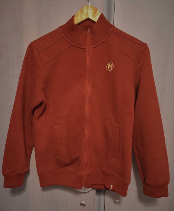 Униформа на Математическа гимназия Пловдив за момче, 5-ти клас