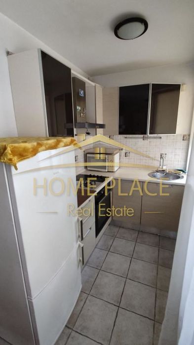 Дава се под наем Тристаен апартамент в Варна, Колхозен пазар - 110 кв.м за 714 € - Снимка #2