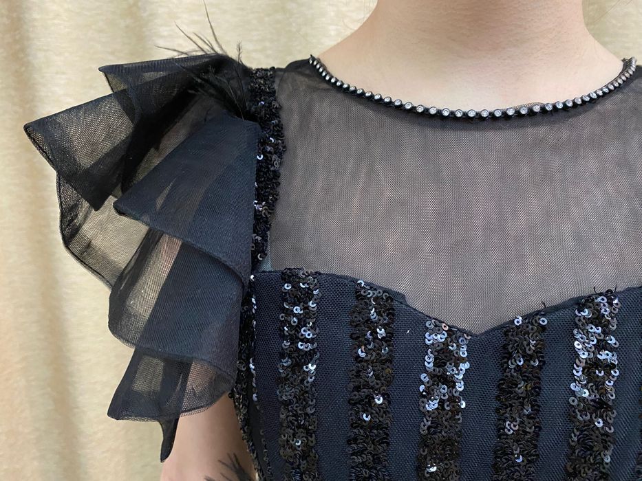 Платье вечернее на девочку 12-14 лет