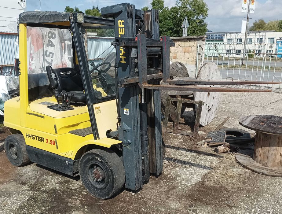 Газокар HYSTER 2,5 тона