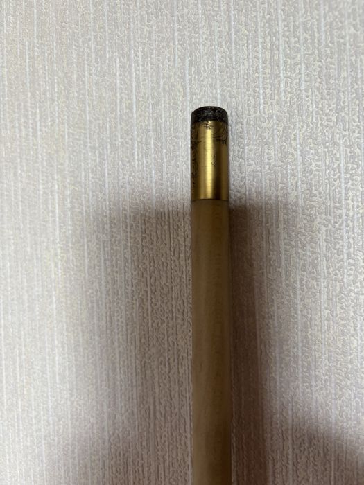 Продам новый бильярдный кий