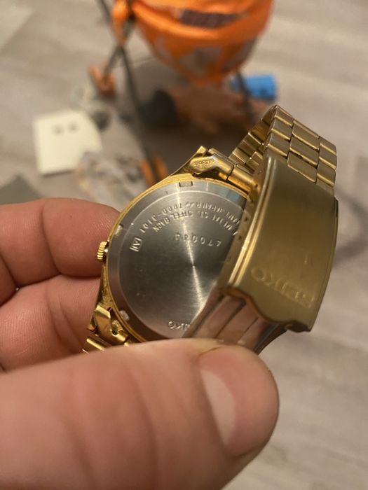 Продам часы мужские