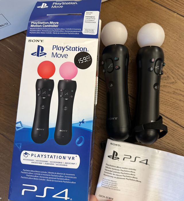 PlayStation VR PS4 Complete Bundle + Move Controllers + Aim Controller