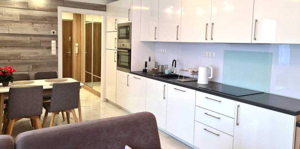 Дава се под наем Двустаен апартамент в Пловдив, Каменица 1 - 60 кв.м за 255 € - Снимка #3