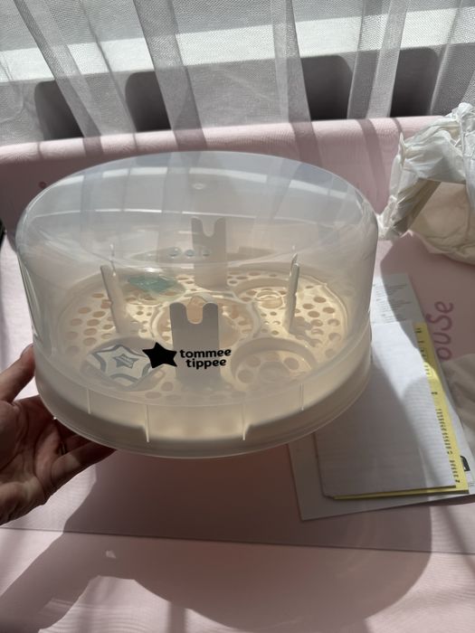 Стерилизатор Tommee Tippee