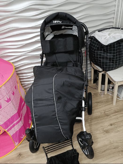 Коляска инвалидная детская HIPPO+