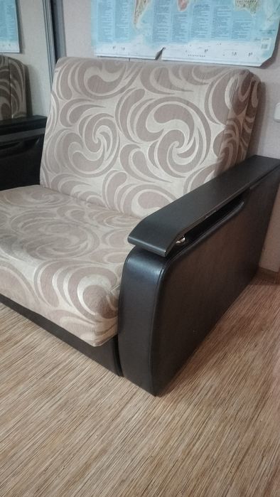 Кресло-кровать б/у