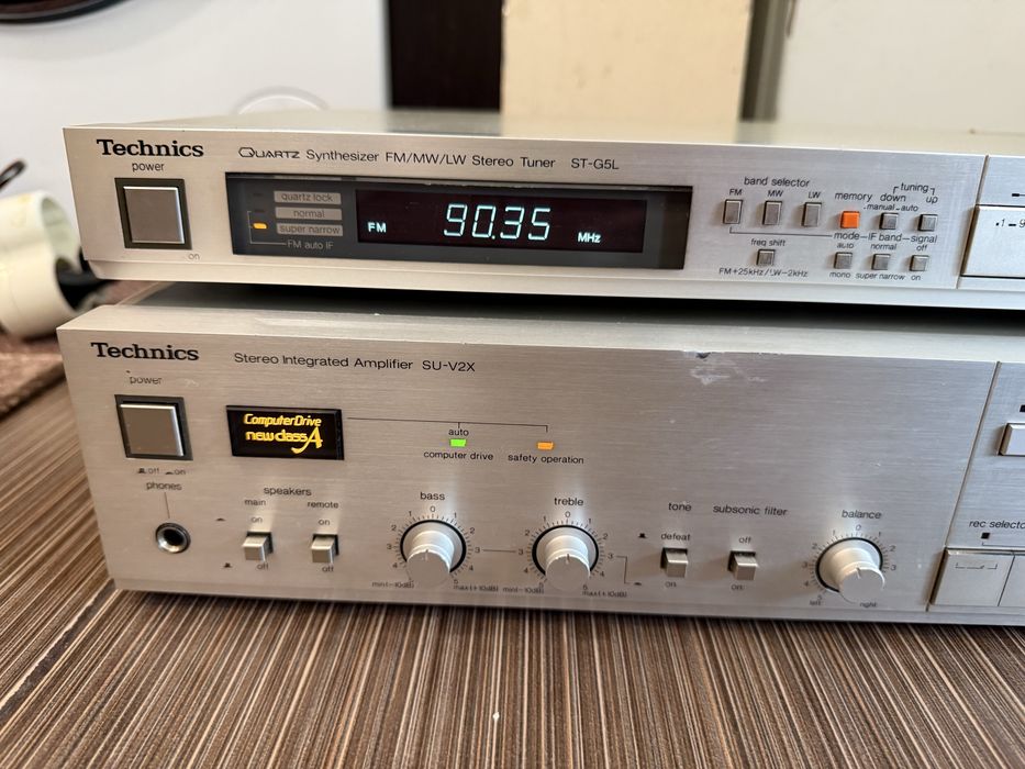 Technics SU-VX2 Тунер