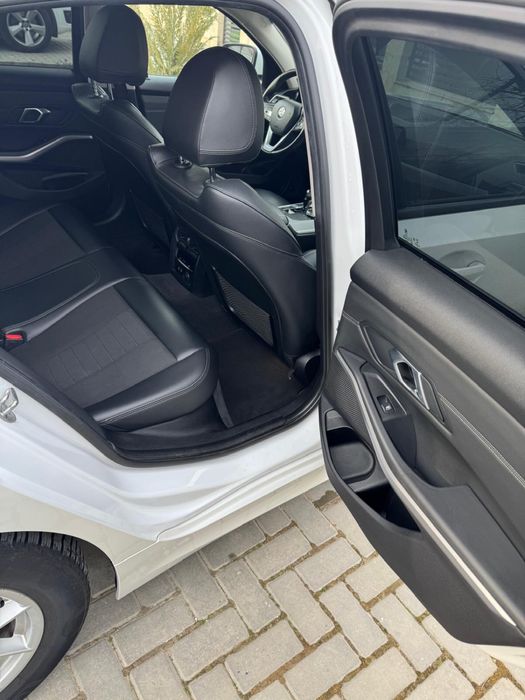 Bmw seria 3  150 cp