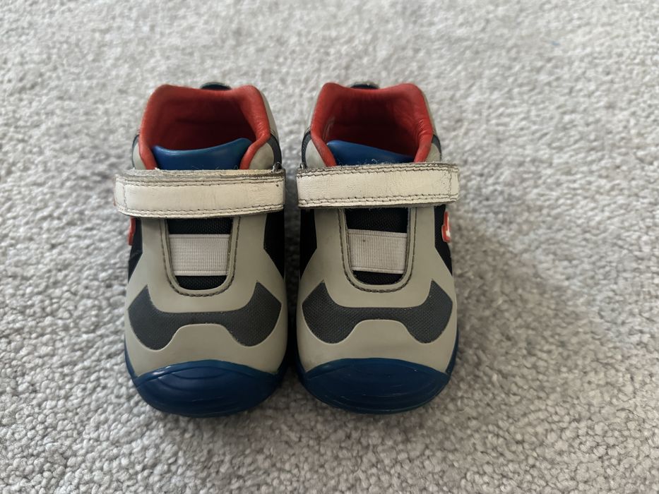 Papuci Biomecanics 19