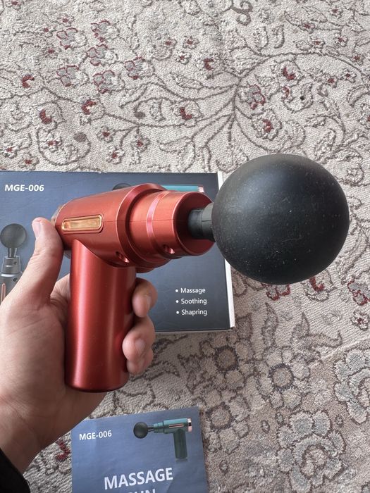 массажер для всего тела Massage Gun