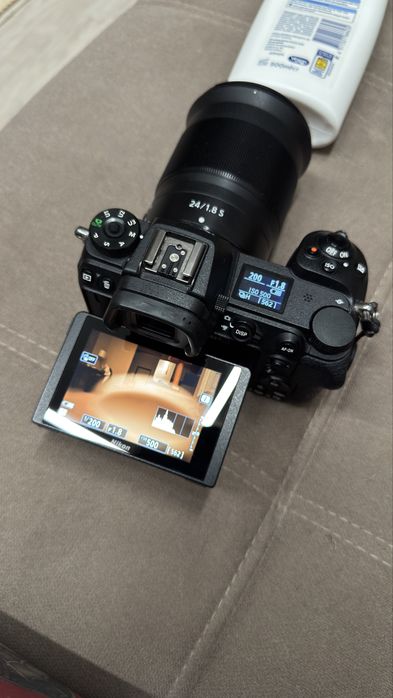Продам СРОЧНО Nikon z 6 ii body