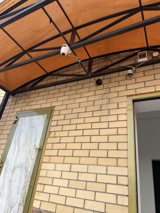 Продам комерческое помещение, в черте города ,