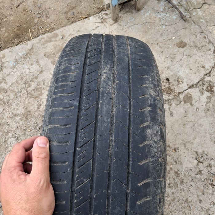 Продам летнию шину на 16