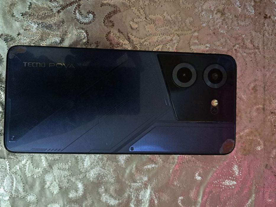 Tecno pova 5 ideal