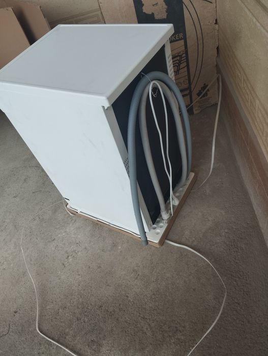 Idish yuvish mashinasi yangi