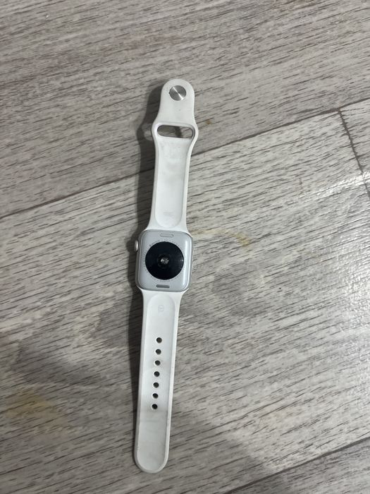 Apple Watch Se 2 срочно