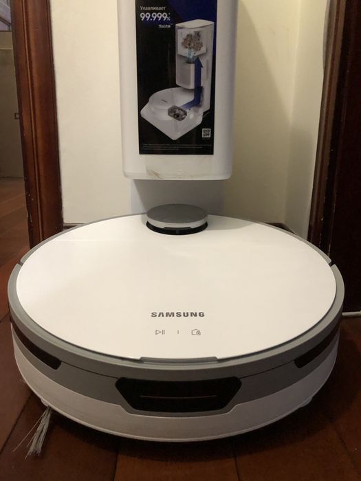 Робот пылесос б/у в отличном состоянии