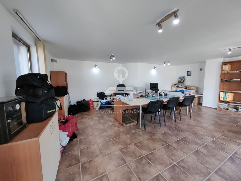 Продава се Офис в Банско - 45 кв.м за 1112 €/кв.м - Снимка #2