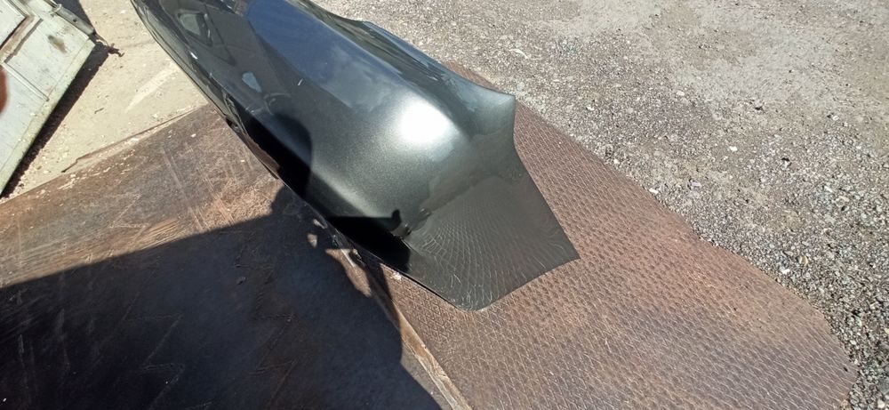 Задний бампер на Тойота