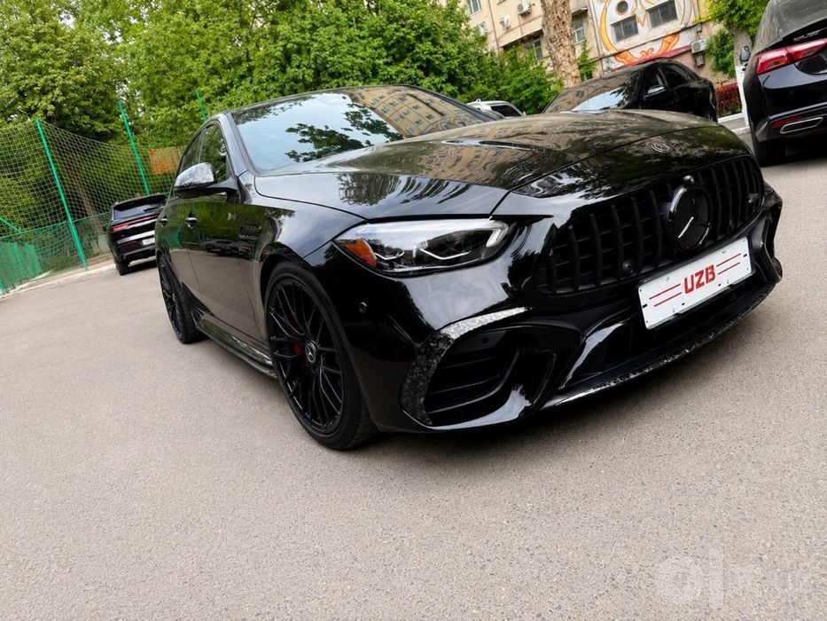 Mercedes c63 S perfomance единственный в Ташкенте