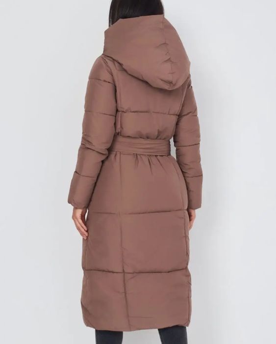 Продам женскую длинную куртку