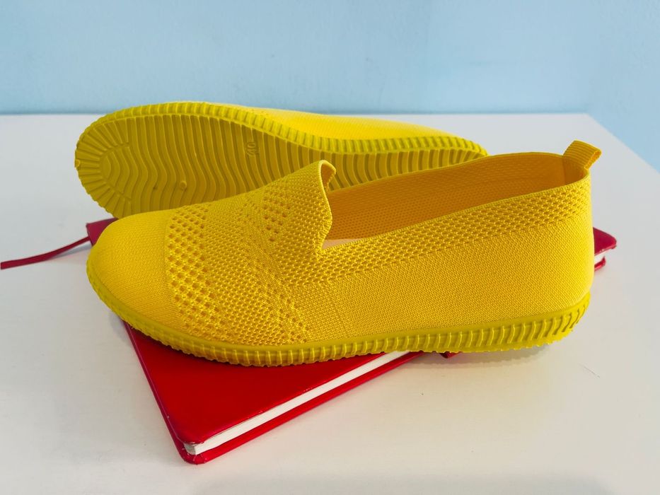 Продаю срочно летние тапочки