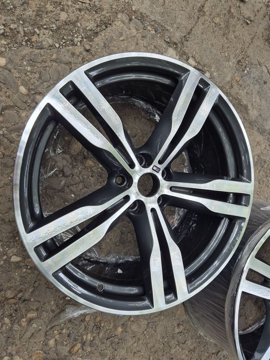 Janta fata 20 originală Bmw M648