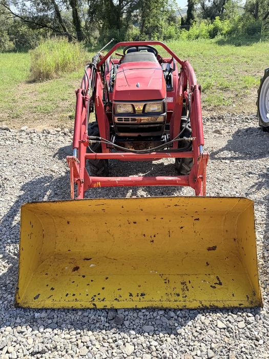Tractor Japonez Mitsubishi  GS 20  cu incarcator frontal