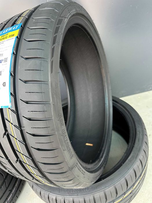 Летен Спорт Пакет BEARWAY BW118 255/35R20 93W 285/30R20 95W