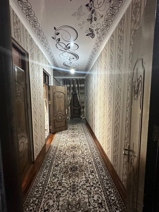 Базардын касы бурынгы Батыр ата бетте 1 ханалы квартира сатылады