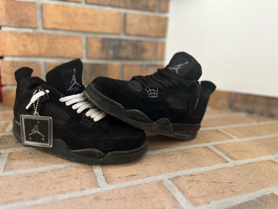 Jordan 4.