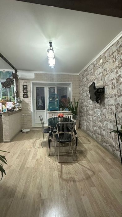 Сдам котедж  посуточно