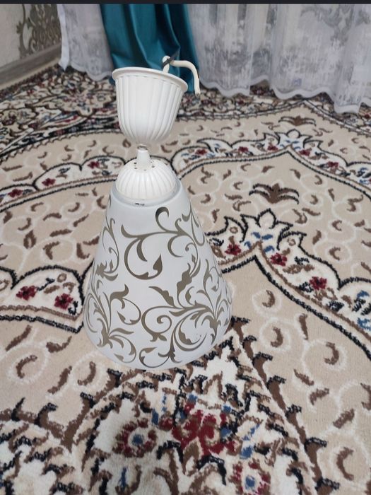 Продаю люстру за 2000