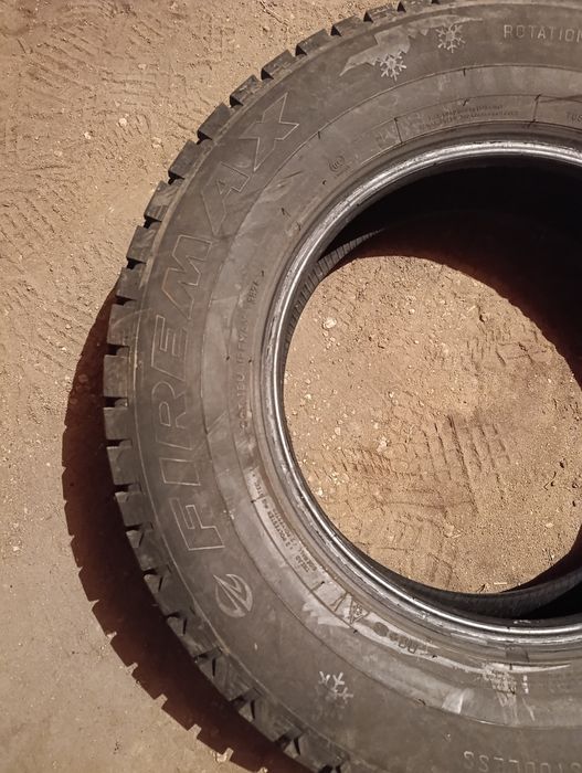 Продам комплект зимней резины