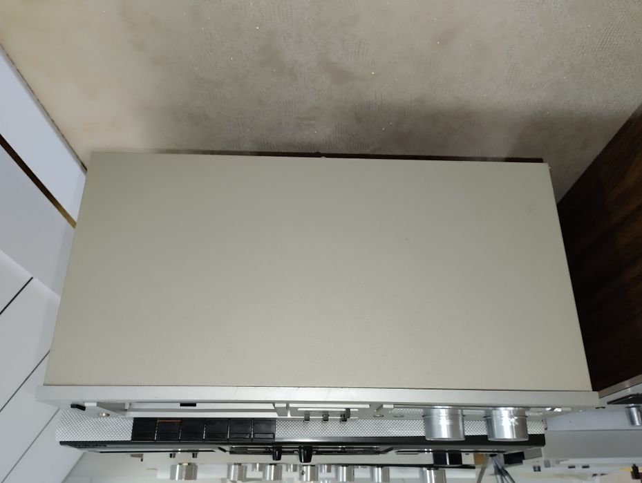 Кассетная дека SHARP RT 10H