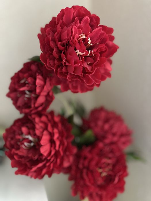 Пионы красные искусственные